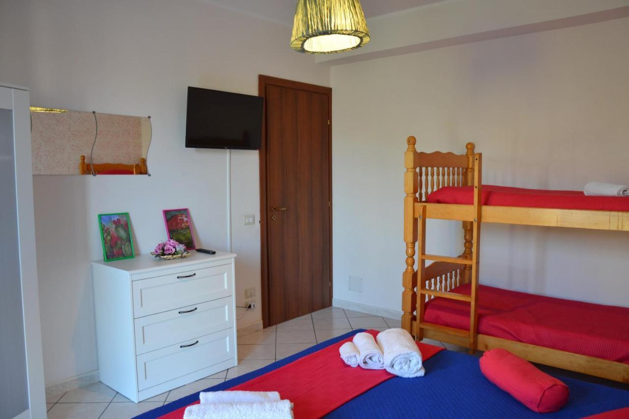 Profumo Di Mare Bed and Breakfast Giardini Naxos Exteriör bild