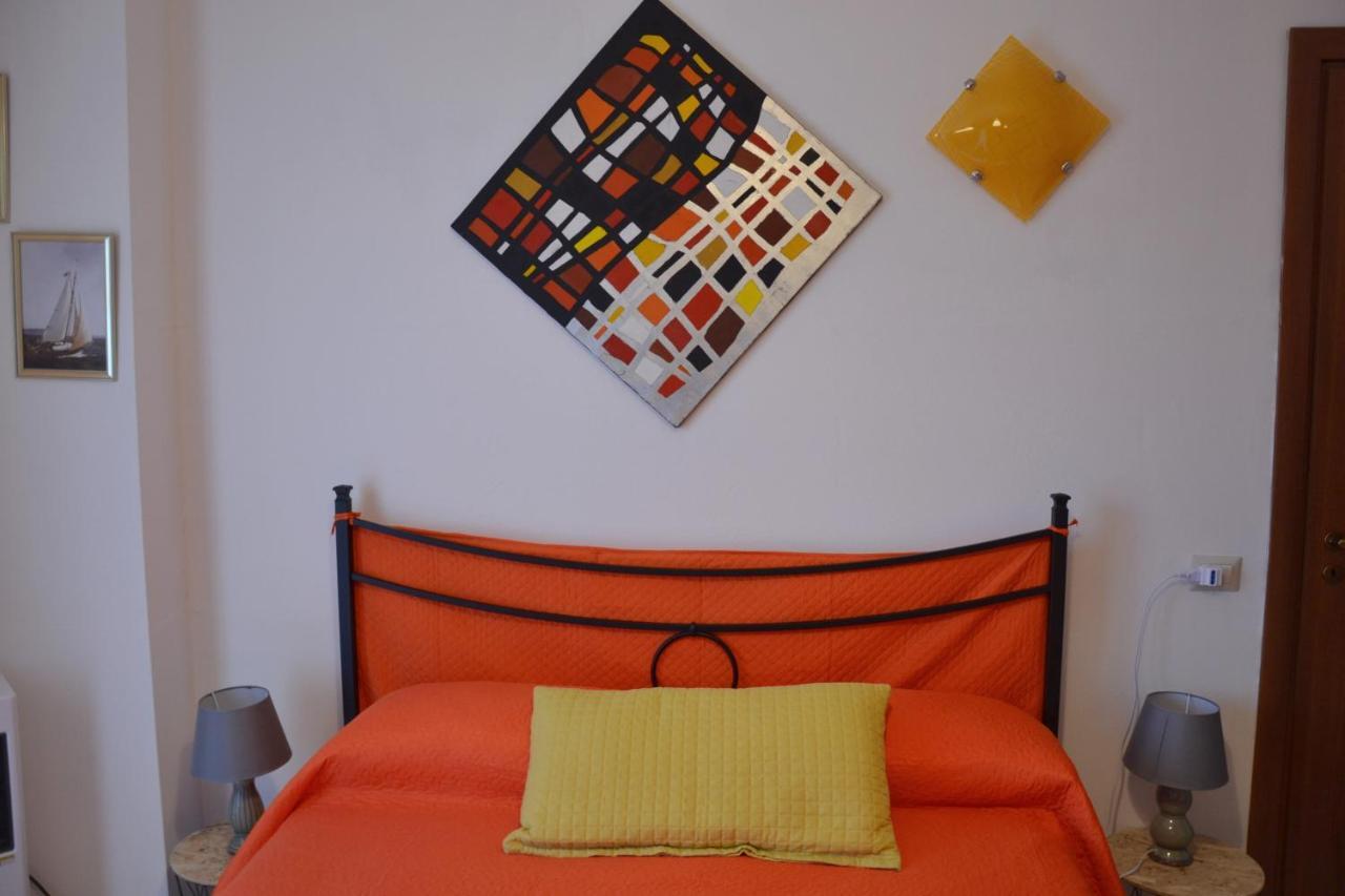 Profumo Di Mare Bed and Breakfast Giardini Naxos Exteriör bild